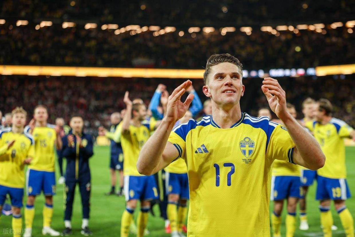 瑞典晋级世界杯!3-2淘汰波兰,阿森纳神锋绝杀+半决赛帽子戏法